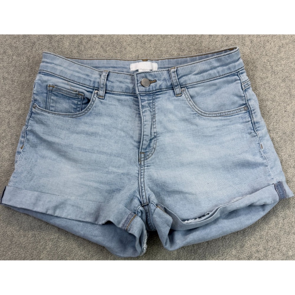 H&M Womens Cuffed Jean Shorts Light Blue Denim Modern Shortie 5-Pocket Classic 6